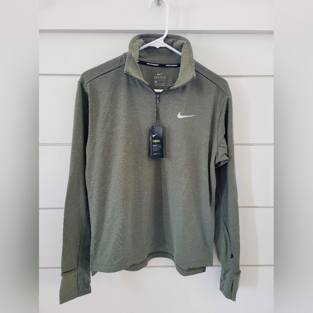 NWT Women's Nike Running Therma Dri-fit quarter zip in army green. Size Medium